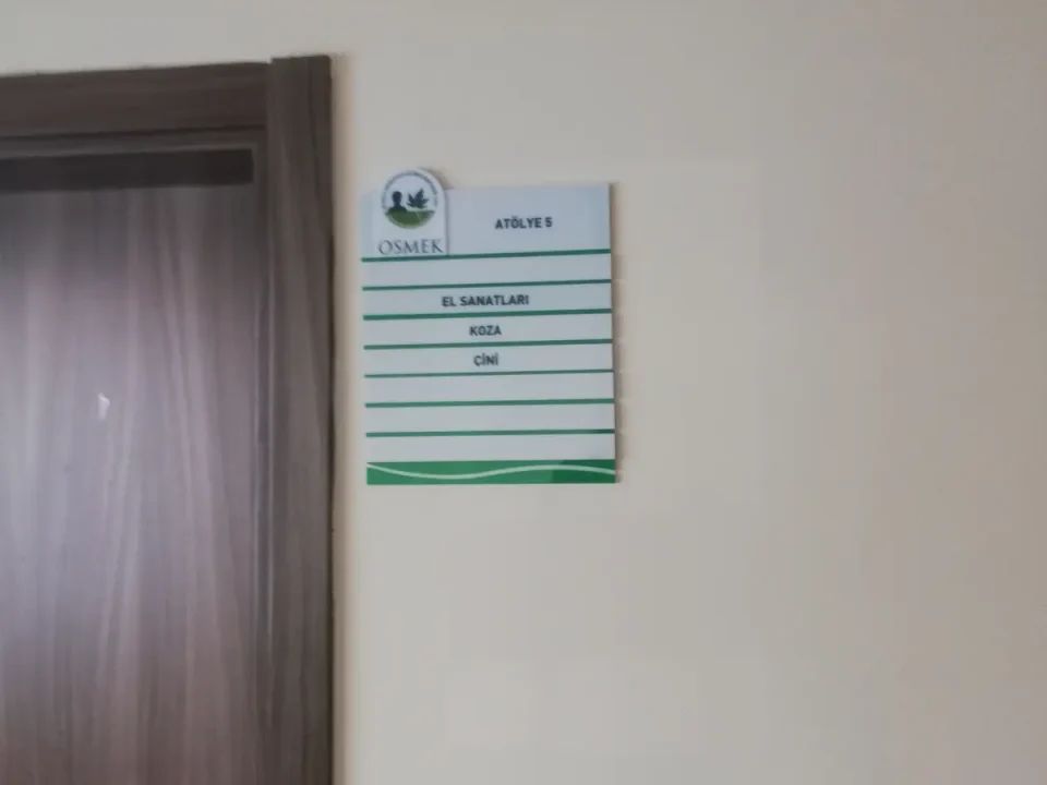 OSMEK İç Mekân Yönlendirme 02 OSMEK İç Mekân Yönlendirme 02 – Güncel Reklam